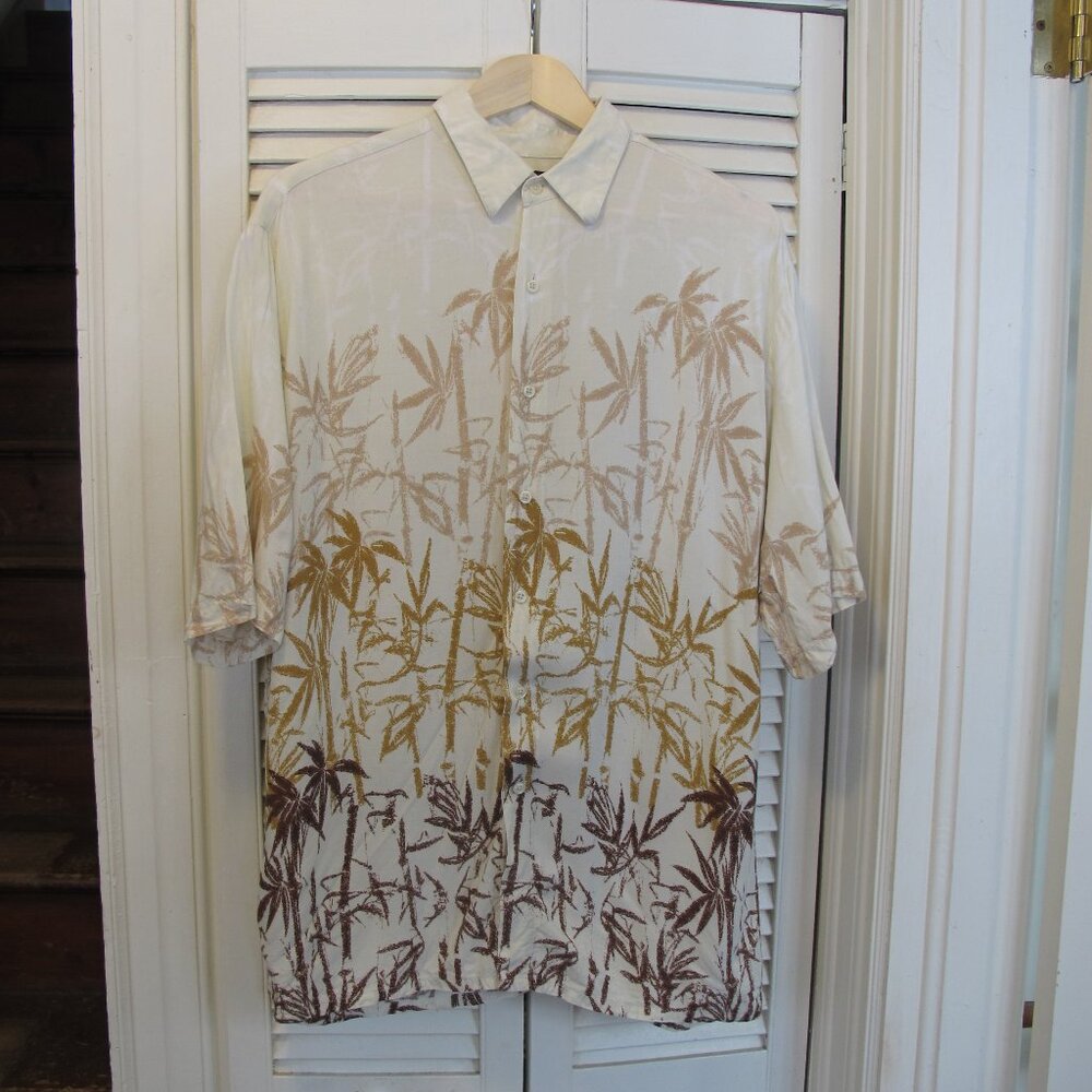 PURITAN Men's short sleeve white Palm print Rayon shirt (L 42-44)